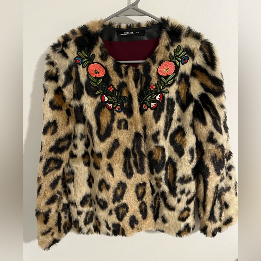Leopard Print Teddy Jacket with Floral Embroidery